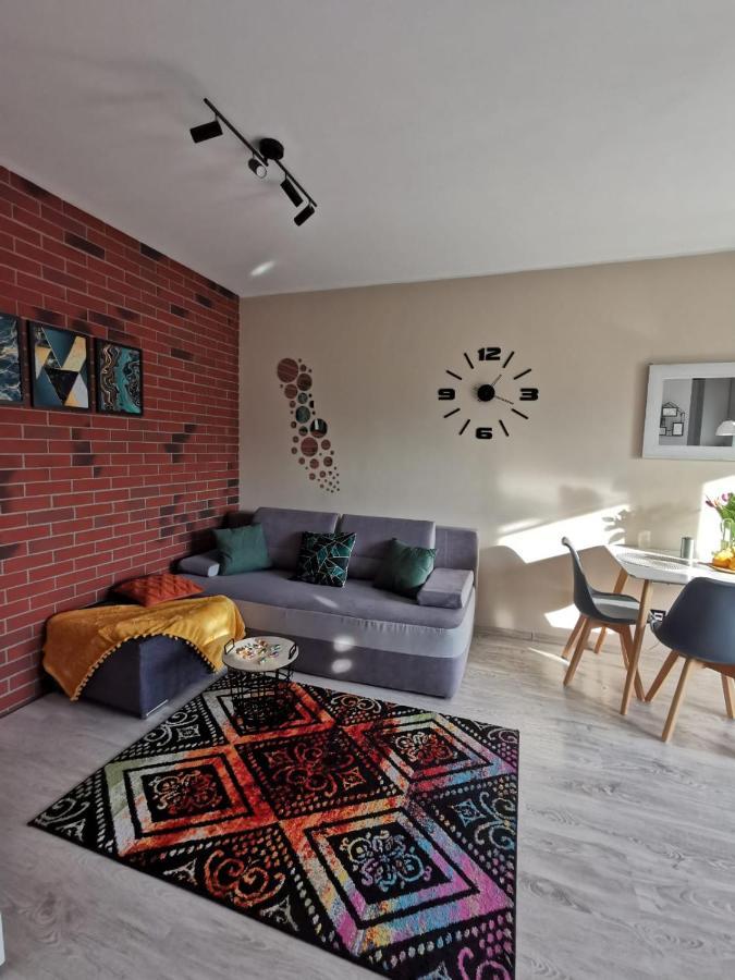 Apartament Osiedle Jelonka Apartment Jelenia Gora Exterior photo
