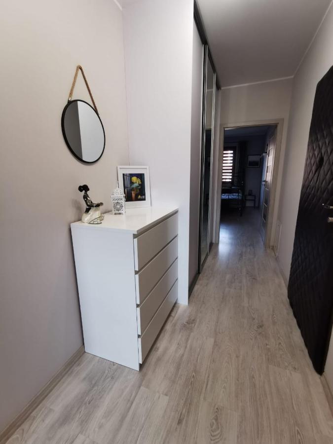 Apartament Osiedle Jelonka Apartment Jelenia Gora Exterior photo