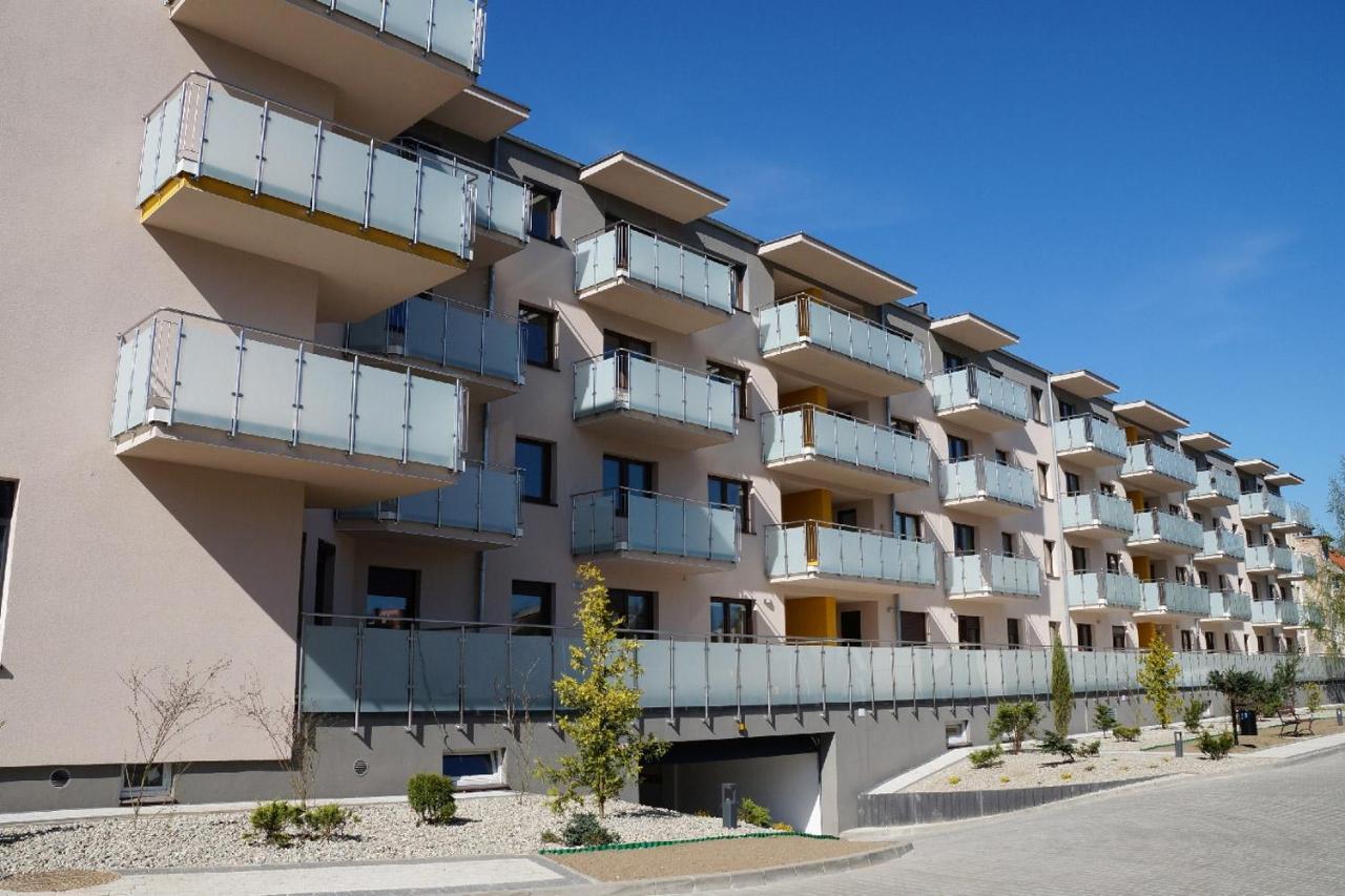 Apartament Osiedle Jelonka Apartment Jelenia Gora Exterior photo
